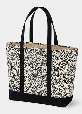 moma-120968_A2_UNIQLO_Keith_Haring_Tote.jpg