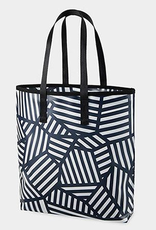 moma-122665_A2_UNIQLO_Sol_Lewitt_Tote_Blue.jpg