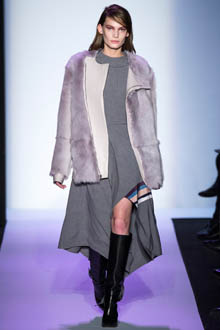 BCBG-Max-Azria2-_0086.450x675.JPG