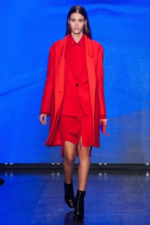 000red-dkny14.jpg.r.nocrop.w1800.h1800.jpg