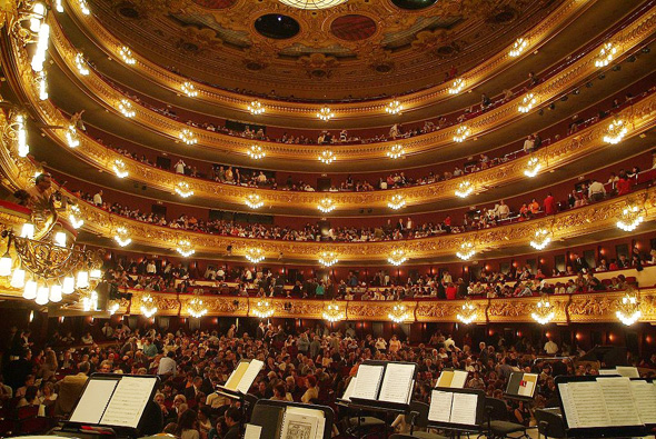 1024px-Liceu_-_Interior.jpg