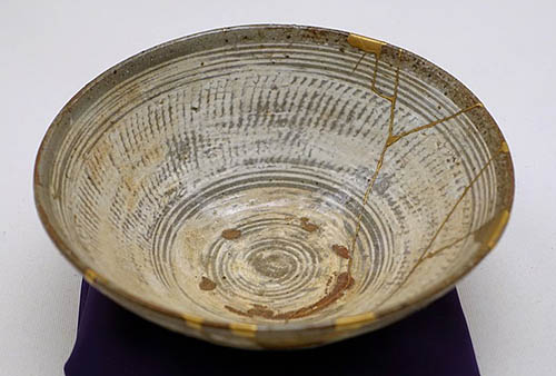 3 Kintsugi image from web.jpg