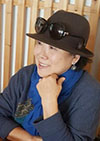 000lee-headshot100.jpg