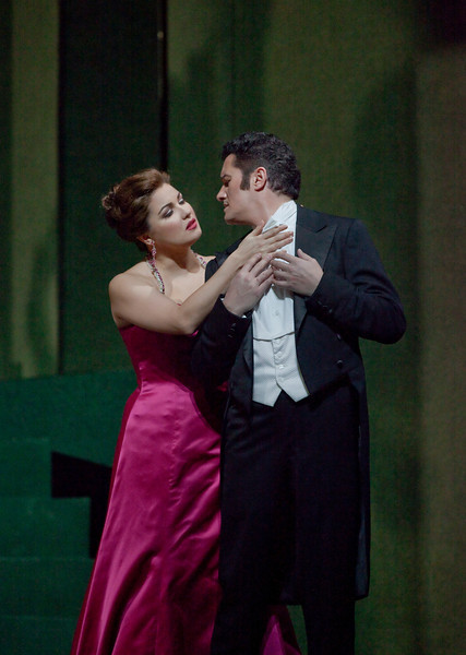 MANON Netrebko Beczala_2410a-L.jpg