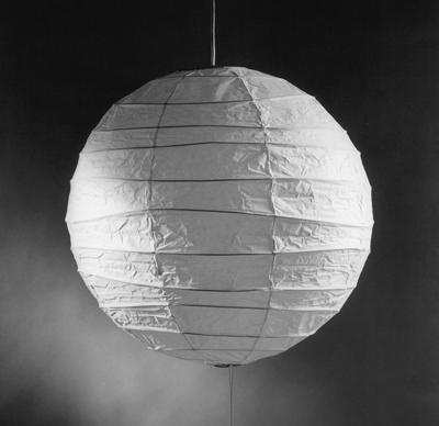 Isamu-Noguchi-Akari-30D-designed-1963-INGFM-ARS.jpg