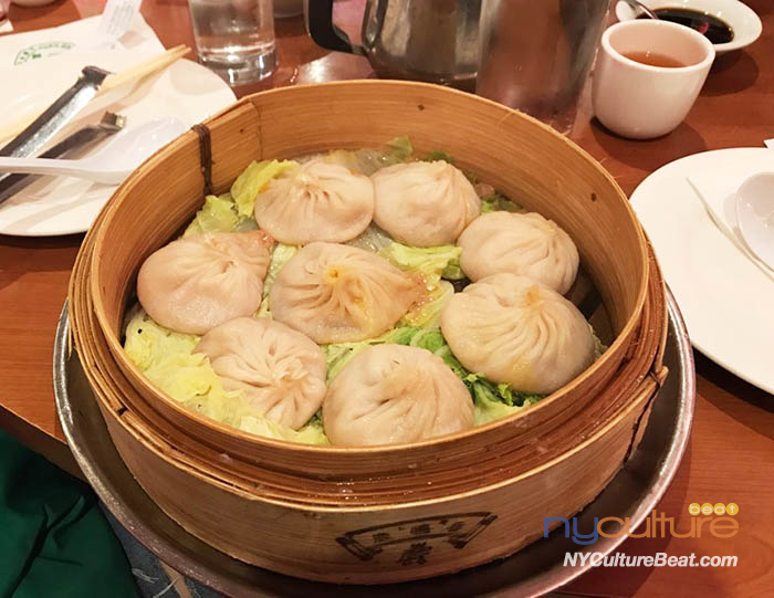 딤섬 - crab meat with pork meat steamed buns.jpg