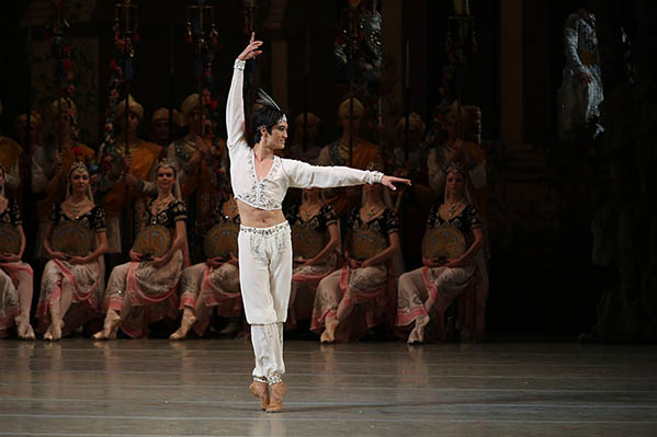 mariinskybayadere_gallery4_900x600.jpg