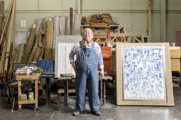 Ha-Chong-Hyun-in-his-studio.-Photo-by-Chunho-An-scaled.jpg