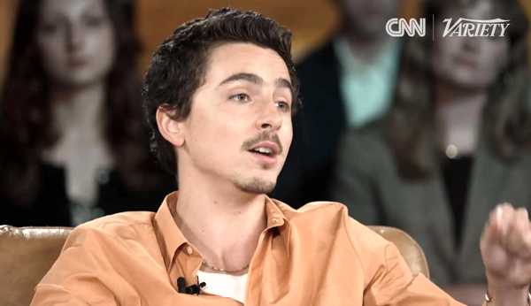 cnn-town-hall-timothee-chalamet-121834662.jpg