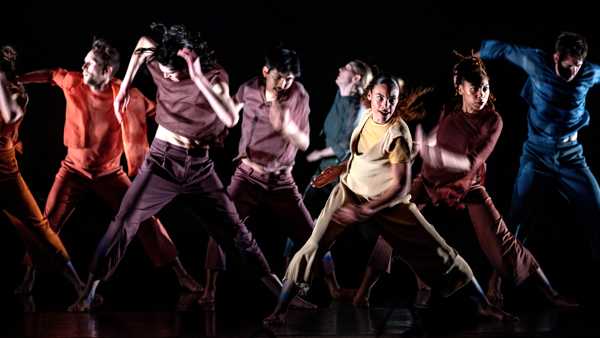 dancers.jpg