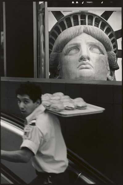 Rauschenberg-0067-New_York_City-Statue_of_Liberty_0.jpg