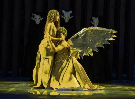 16_RomeoJuliet_0001r.jpg