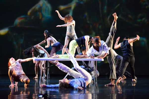 WHITE_WAVE_Dance_s_Here_NOW_So_Long_by_Jin_Mook_Choi_Picnics_.JPG_webp_21591d0d087f5aa56b7817f2fe7a8c83.jpg