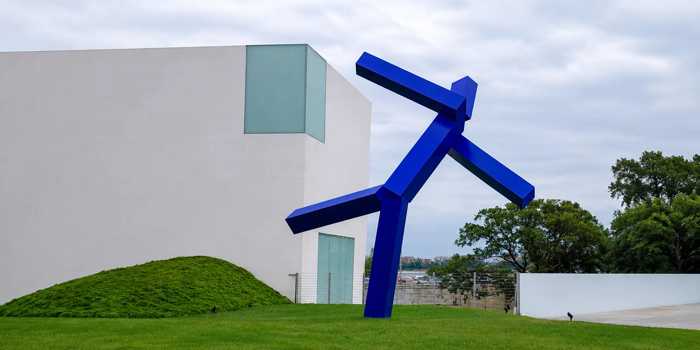 Joel-Shapiro-Artlyst.jpg