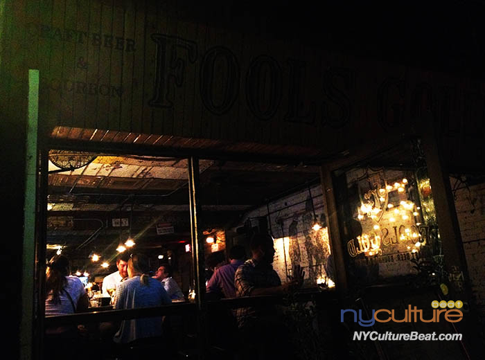 수잔, 안나, 에드워드 크래프트 맥주 집합@Fool's Gold - Lounge - NYCultureBeat